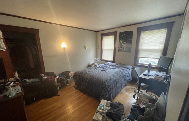 17 CUFFLIN ST