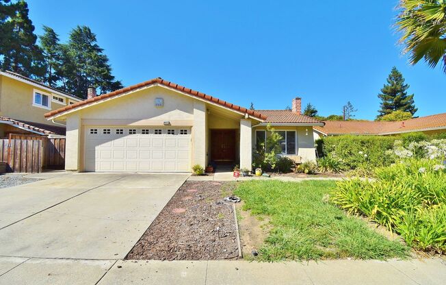 $3,790 4 BEDROOM VERY NICE REMODELED CENTRAL FREMONT HOME
