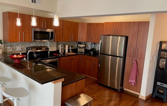 1 bed, 1.5 baths, 1,225 sqft, $2,150, Unit 603