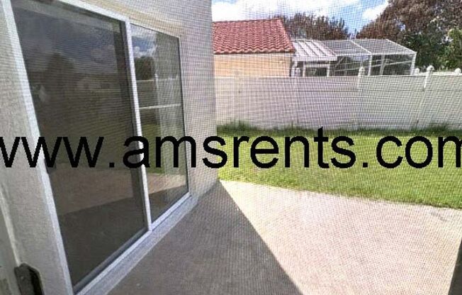 3 beds, 2.5 baths, $2,200