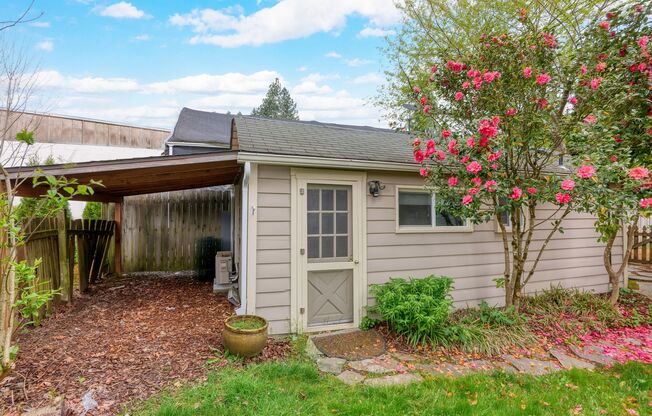 Cozy Studio in West Linn