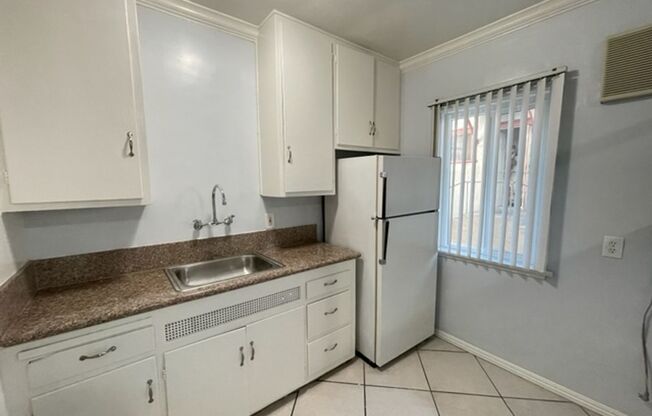 2705 Main