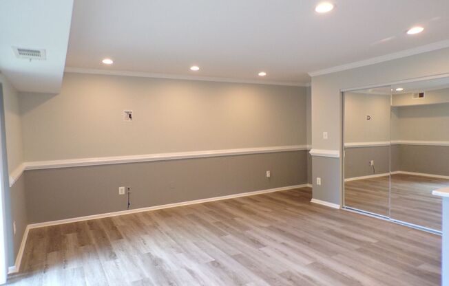 Two Bedroom, Two Bath Condo Located Near Tyson's Corner-McLean Metro