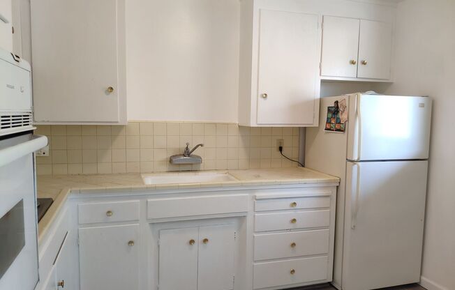 1 bed, 1 bath, 650 sqft, $1,850, Unit 3