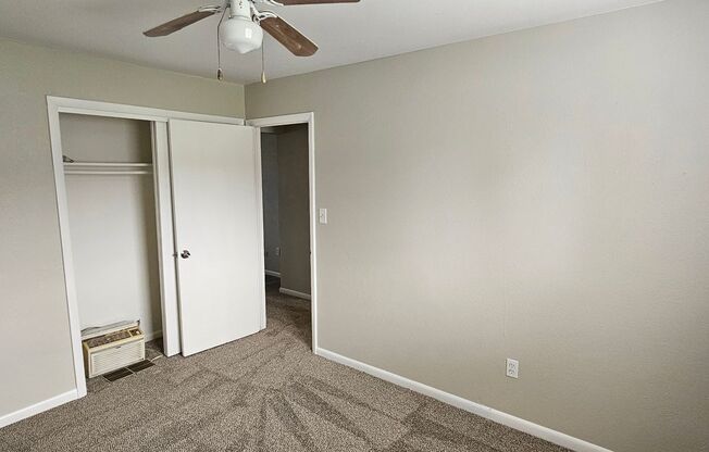 2 beds, 1 bath, $1,495