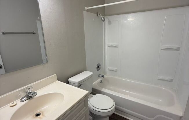 1 bed, 1 bath, $745, Unit RC4614