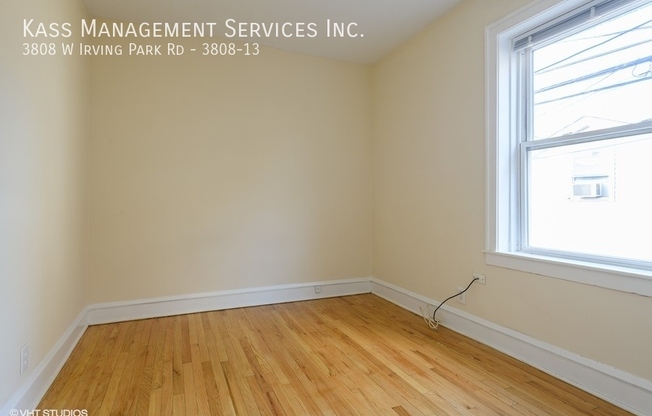 3808 W Irving Park Rd