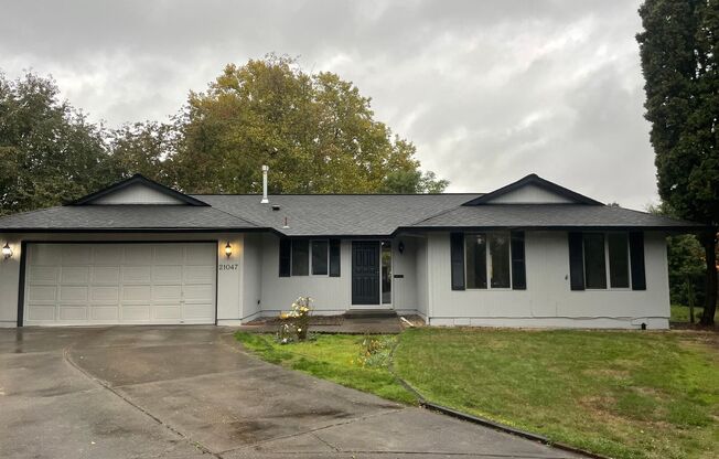 Charming 3-Bedroom Home on Quiet Cul-de-Sac