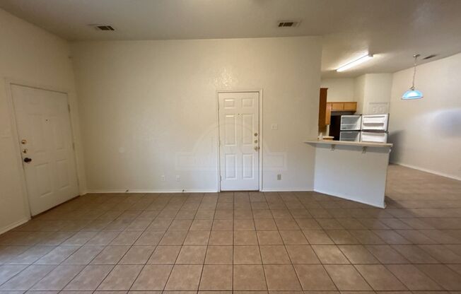 3 beds, 2 baths, $1,225