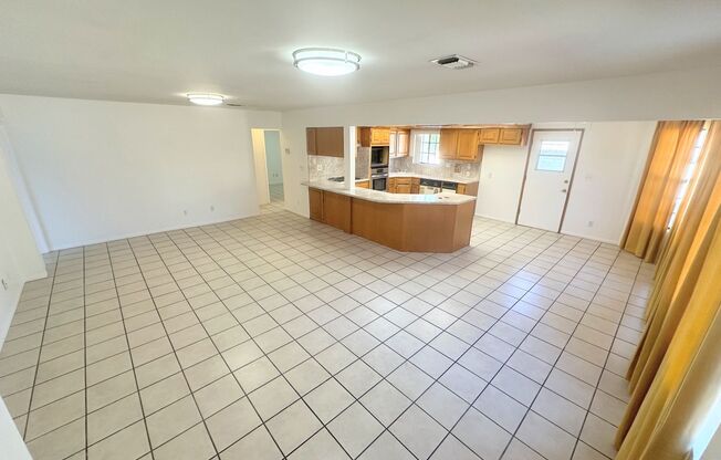 12155 12157 VANOWEN ST