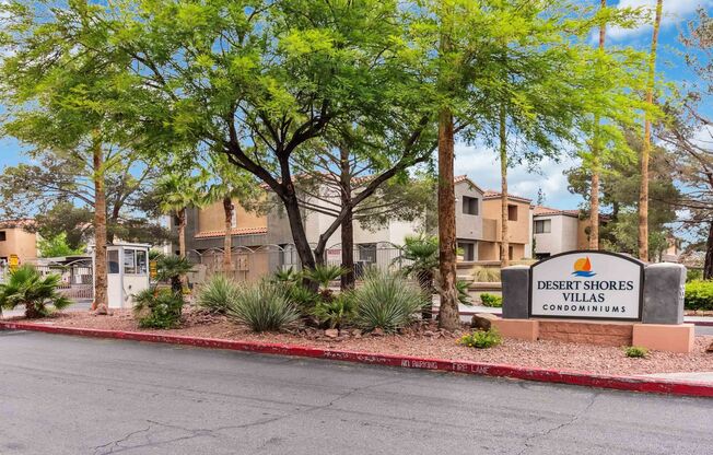 Updated 3 Bedroom Condo in Desert Shores Villas