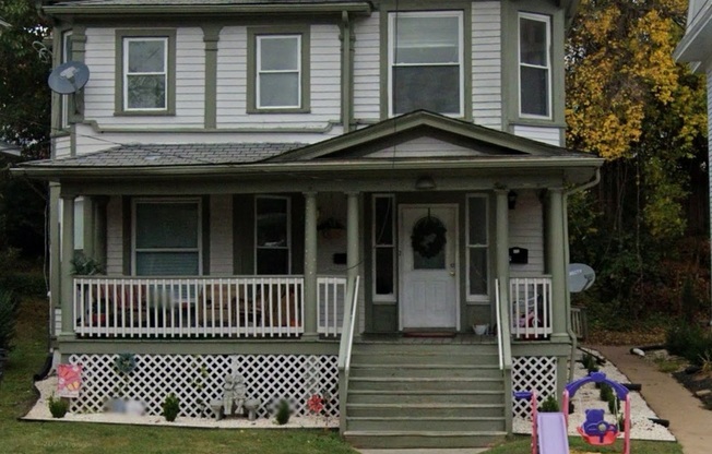 820 Rivermont Ave