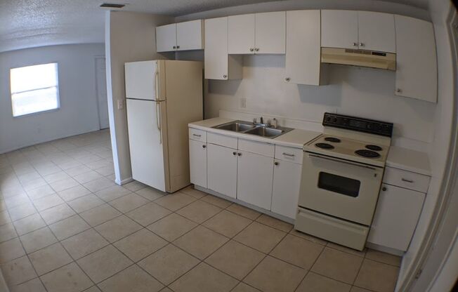 3 beds, 2 baths, $1,950