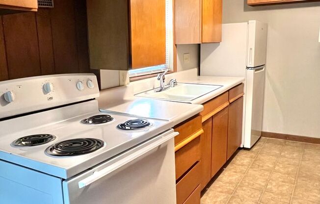 1 bed, 1 bath, 630 sqft, $795, Unit 1411