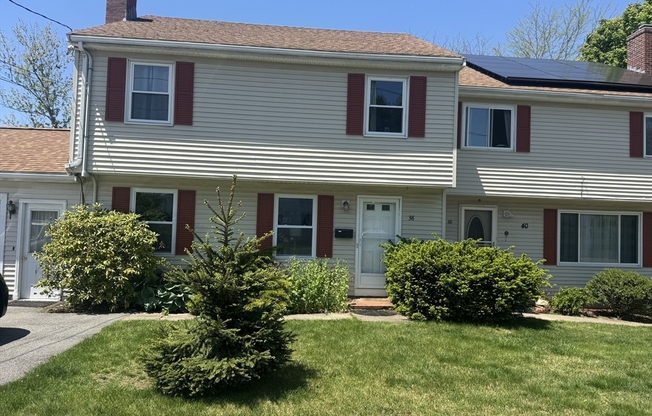 38 CRES RD