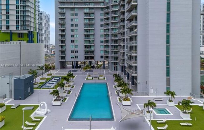 2 beds, 2 baths, $4,500, Unit # 3124