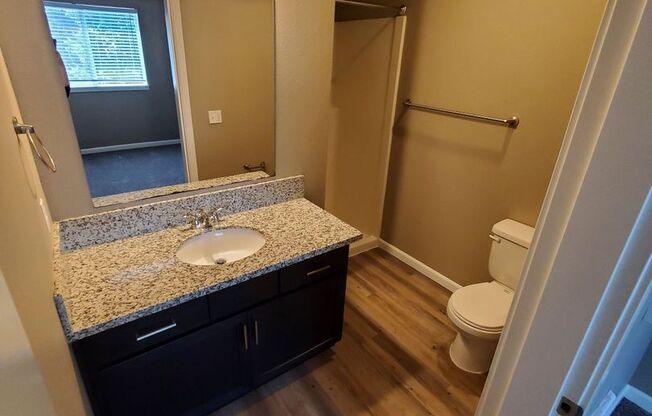 3 beds, 2 baths, 1,127 sqft, $1,790, Unit 211