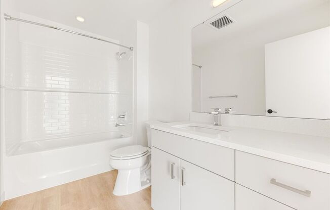 2 beds, 2 baths, 1,055 sqft, $2,699, Unit 314