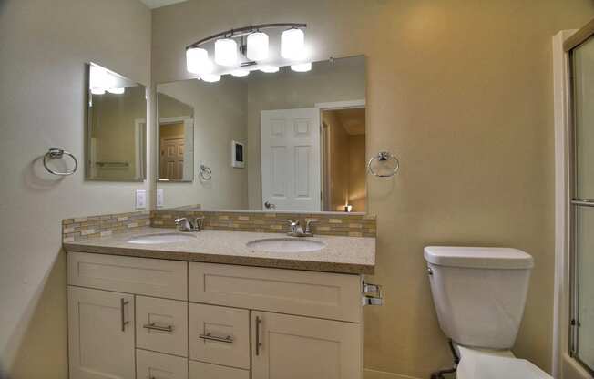 Renovated Bathrooms With Quartz Counters at Casa Alberta Apartments, California