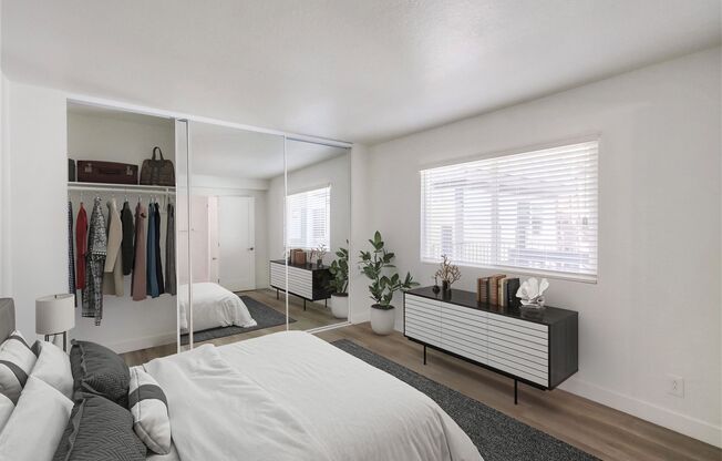 Welcome to Ocean Breeze in Oceanside Apartments and Townhomes. Discover Coastal Living with Urban Convenience!