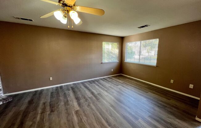 Merced: $2200 4 bed 2 bath single story home with garage and fenced yard, Pet Friendly *