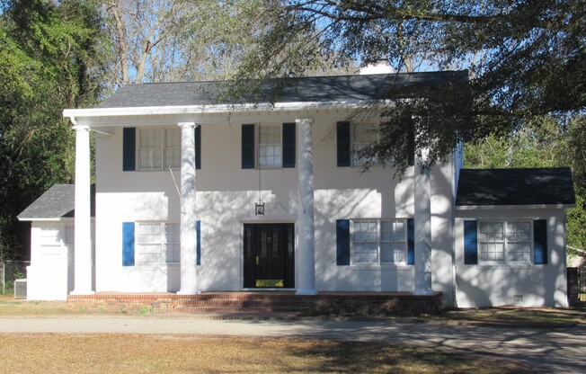 Two Story Colonial in Historic District