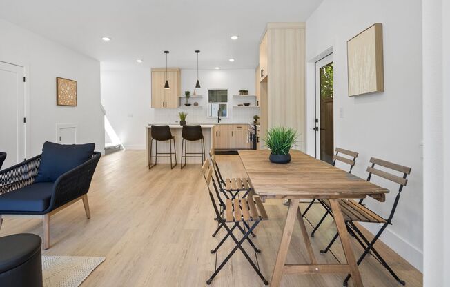 Brand-New Modern Home for Rent in SW Portland. First Full Month Free!!