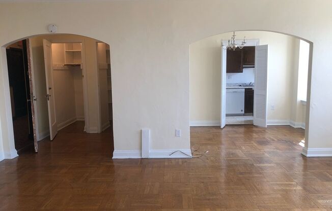 1 bed, 1 bath, 760 sqft, $1,325