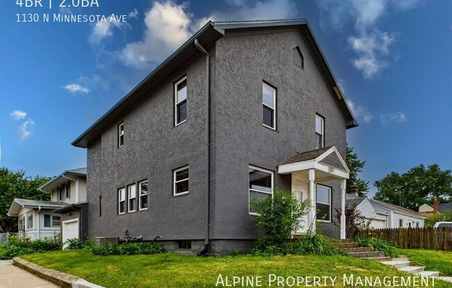 1130 N MINNESOTA AVE