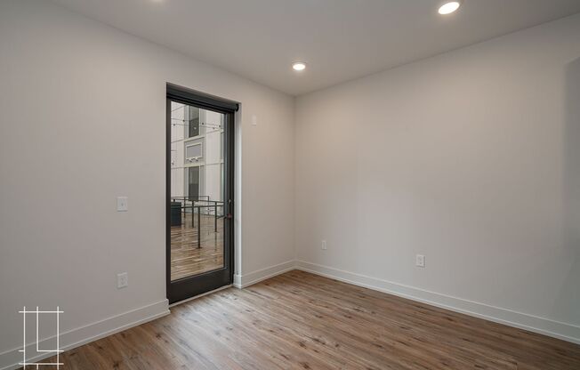 1 bed, 1 bath, 470 sqft, $1,325, Unit 1050 N 4th St. Apt. 208