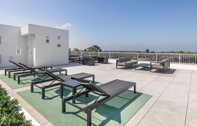 2 beds, 2 baths, 840 sqft, $3,500, Unit 505