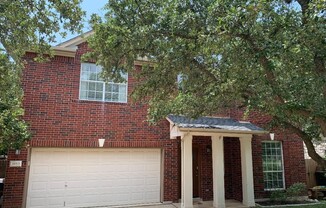 Beautiful Spacious Home on a Quiet Street in Desirable Steiner Ranch!!!