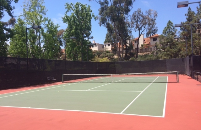Beautiful 3 BD, 2.5 BA Townhome At The Groves In Carmel Valley-Del Mar
