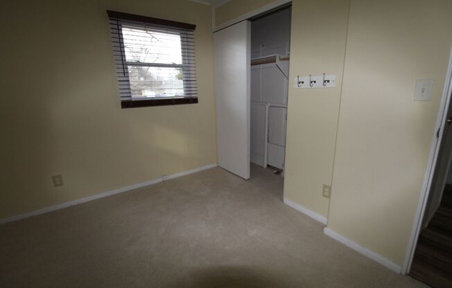 3 beds, 1 bath, $1,875