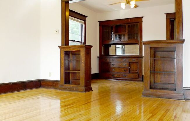 1 bed, 1 bath, 410 sqft, $1,000, Unit 18 - 1925 - 1