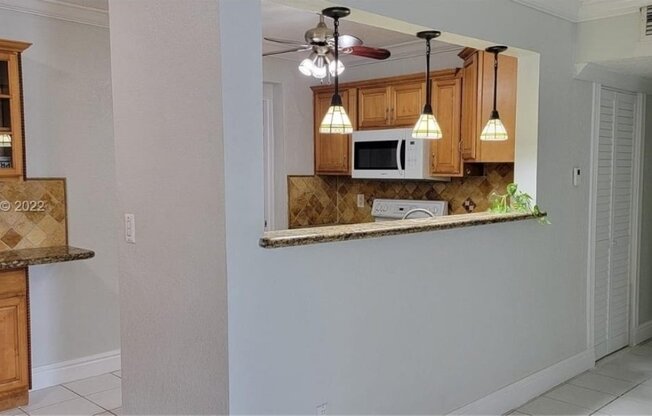 10835 SW 41 TER