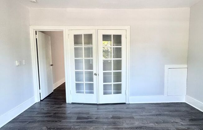 1 bed, 1 bath, 500 sqft, $925, Unit L-01