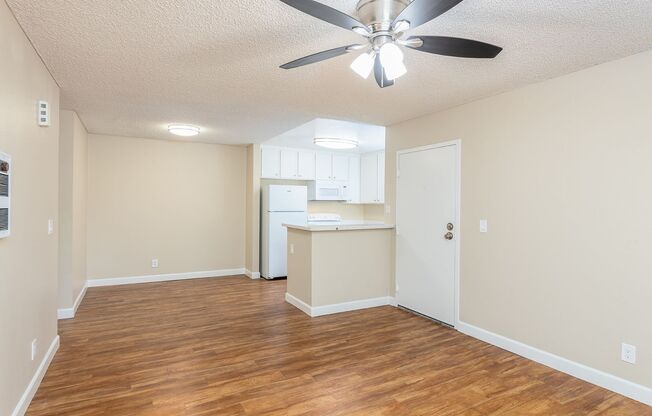 Willow Creek Apartments