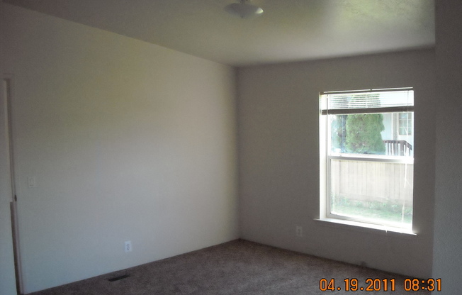 4 beds, 2 baths, 1,568 sqft, $2,295, Unit 33144-10