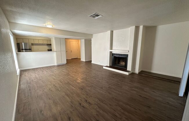 2 beds, 1 bath, $1,450