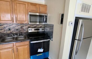 1 bed, 1 bath, 546 sqft, $850, Unit P2241-49