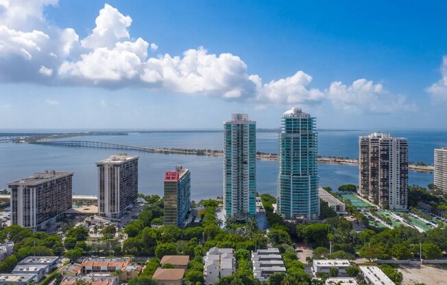 2100 BRICKELL AVE