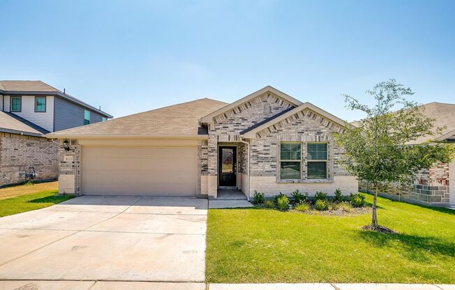 Amazing 4 Bed, 3 Bath in Western Ridge Addition-  Eagle Mountain-Saginaw ISD- 76179