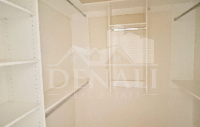 2 beds, 1.5 baths, 827 sqft, $1,395, Unit Unit 2003