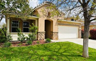 Murrieta Home for Rent on the Greens