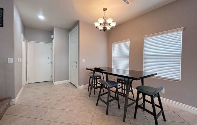 1110 TROPICAL STAR LN