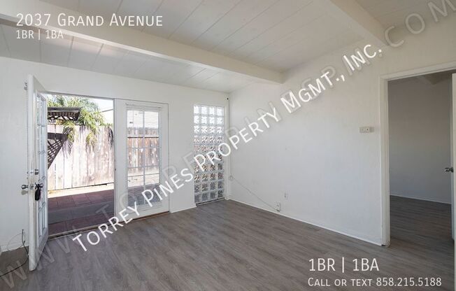 2037 GRAND AVE