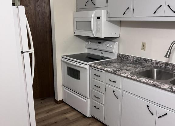 1 bed, 1 bath, 550 sqft, $720