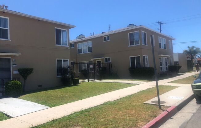 1 bed, 1 bath, $1,695, Unit 3600-4