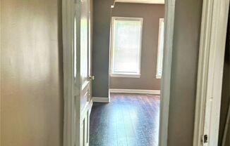 1 bed, 1 bath, 600 sqft, $900